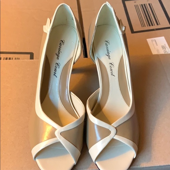 Heels - Picture 2 of 5